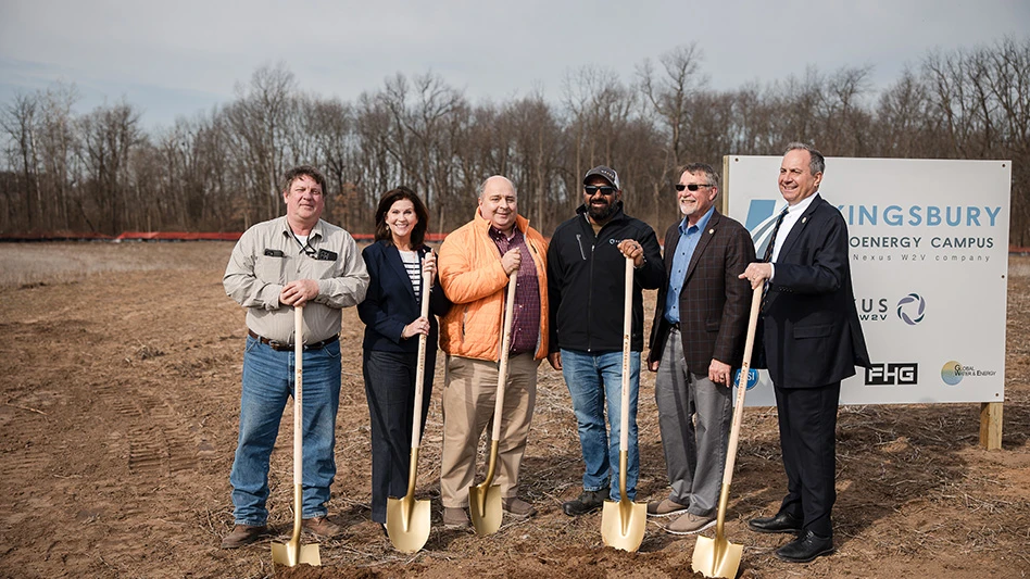 six people with shovels